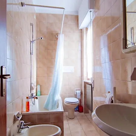 Bella Vista - By Ligooria Daire *